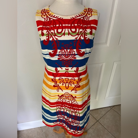 Tabitha Rainbow Embroidered Shift Dress size 8 - Picture 3 of 5